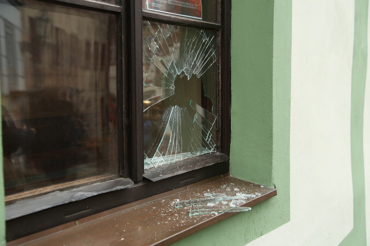 A2B Glass are able to board up broken windows while they are being repaired in Portsmouth.